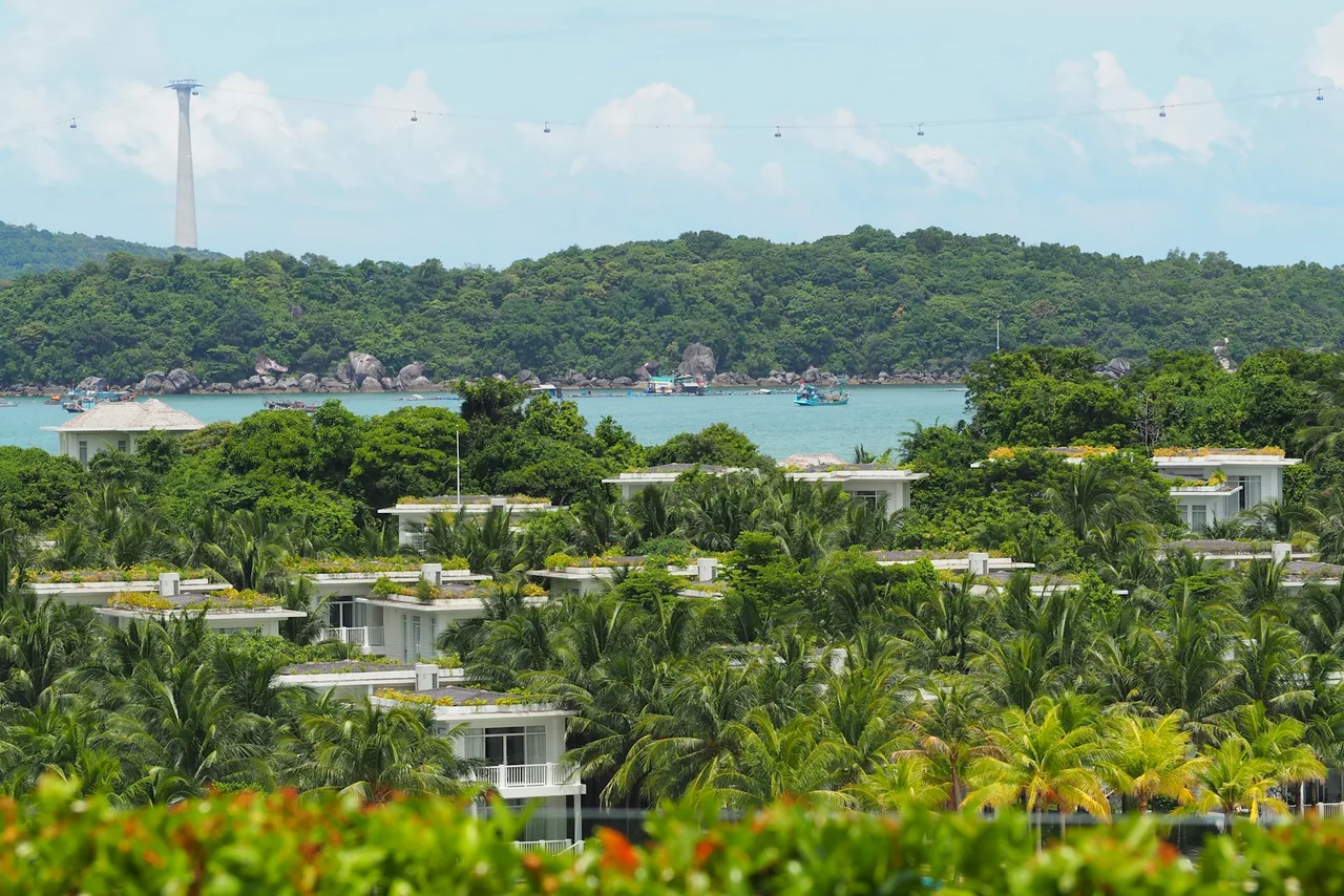 Biệt thự giữa mảng xanh tại Premier Village Phu Quoc, trong ảnh Ted Victor công bố năm 2023.